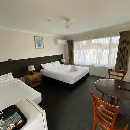 Hanging Rock Family Motel Batemans Bay Ngoại thất bức ảnh