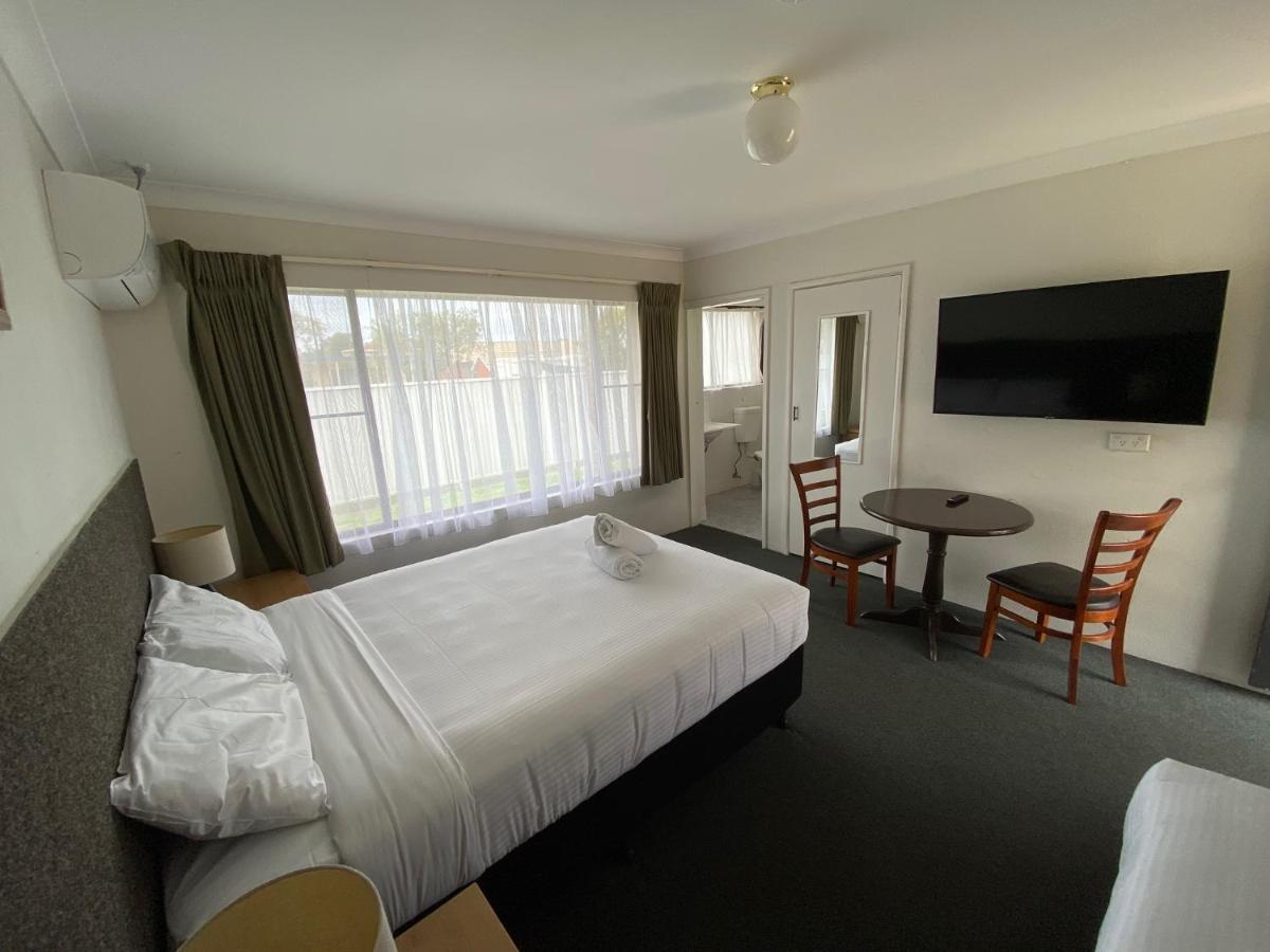 Hanging Rock Family Motel Batemans Bay Ngoại thất bức ảnh
