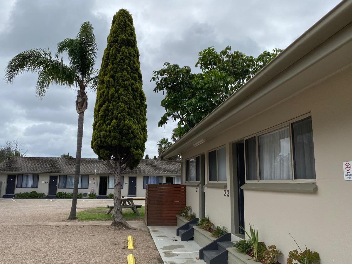 Hanging Rock Family Motel Batemans Bay Ngoại thất bức ảnh